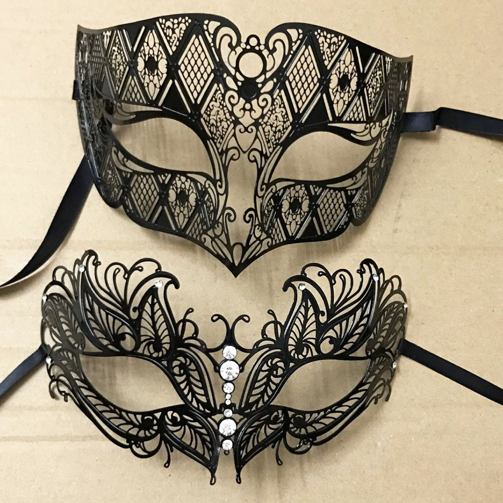 Luxury Silver Men Women Lovers - مراجعة Black Face Mask Pack وسعره